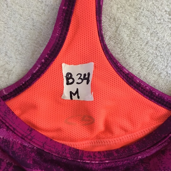 C9 by champion women’s sports bra size 34B - Picture 4 of 4
